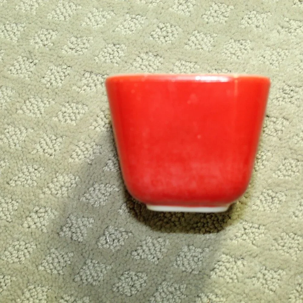 Vintage Pyrex Small Red Refrigerator Dish 501 Fridgie No Lid